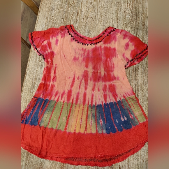 3 for 25!!!! ASHLEY INTERNATIONAL Bermuda shorts and 2 TOPS!! - Picture 14 of 14